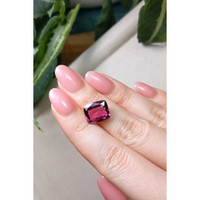 6.33 Ct. Malaya Garnet from Tanzania Life Style