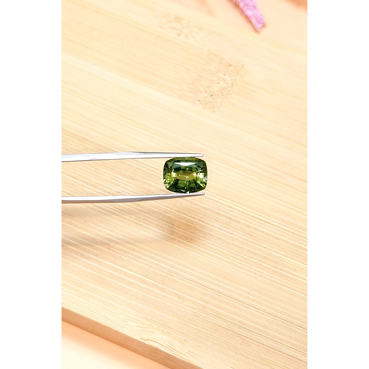 4.40 Ct. Zircon from Ceylon (Sri Lanka)