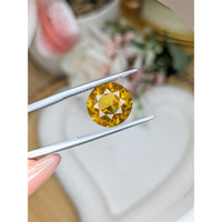 5.23 Ct. Yellow Citrine from Brazil Life Style
