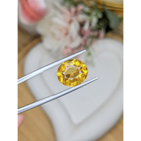 5.76 Ct. Yellow Citrine from Brazil Life Style
