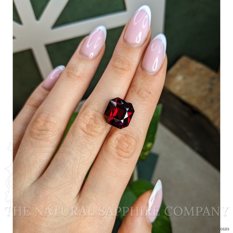 14.69 Ct. Red Garnet from Ceylon (Sri Lanka)