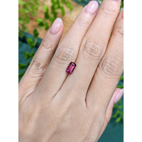 1.18 Ct. Reddish Pink Malaya Garnet from Tanzania Life Style