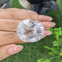 98.76 Ct. White Quartz Life Style