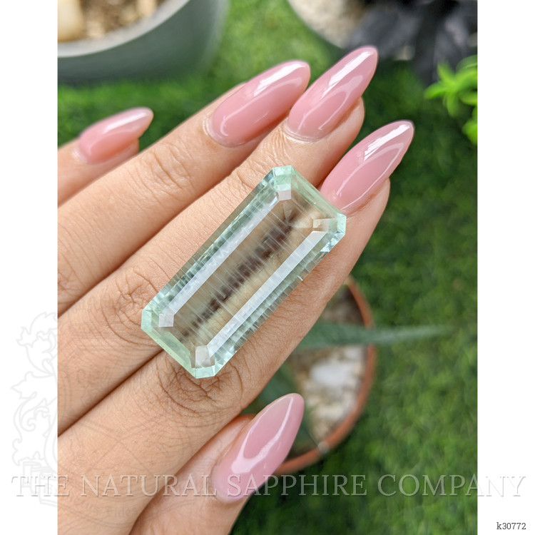 33.88 Ct. Bluish Green Aquamarine from Ceylon (Sri Lanka)
