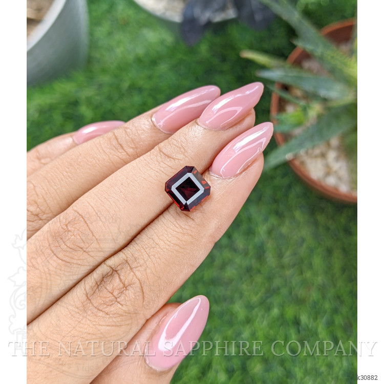 4.02 Ct. Red Rhodolite Garnet from Ceylon (Sri Lanka)