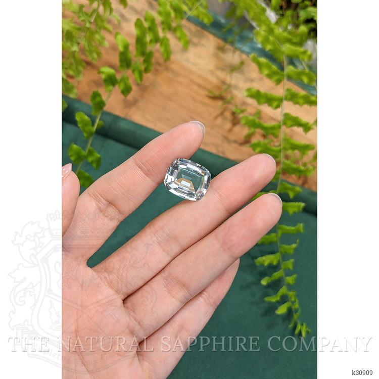 10.24 Ct. Bluish Green Aquamarine from Brazil