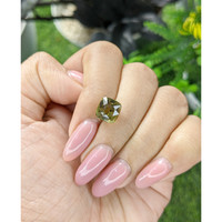 5.04 Ct. Alexandrite from Madagascar Life Style