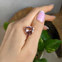 7.72 Ct. Pink Morganite from Brazil Life Style