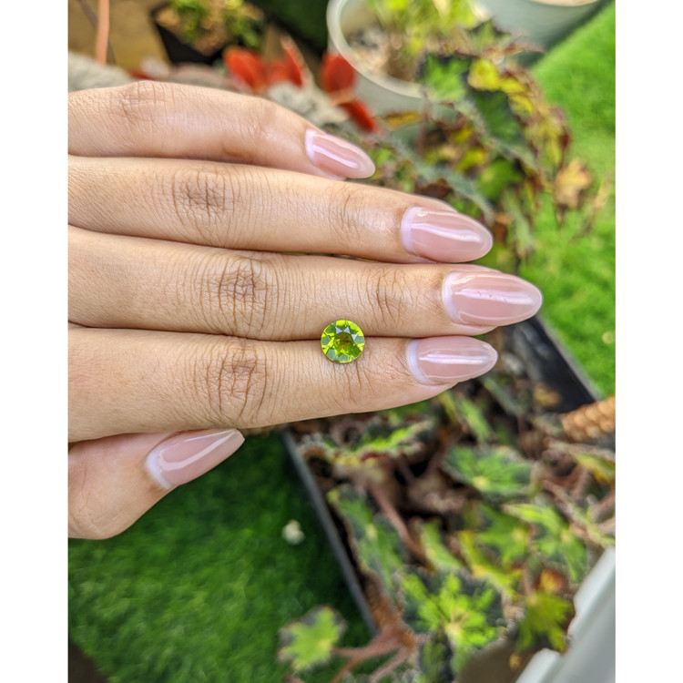 1.72 Ct. Yellowish Green Peridot from Pakistan