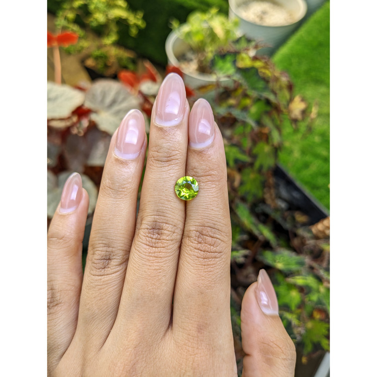 1.78 Ct. Yellowish Green Peridot from Pakistan