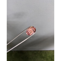 13.65 Ct. Purplish Pink Morganite from Brazil Life Style