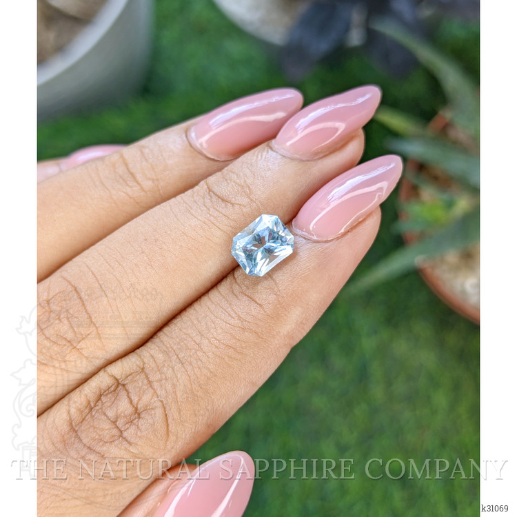 1.65 Ct. Blue Aquamarine from Ceylon (Sri Lanka)