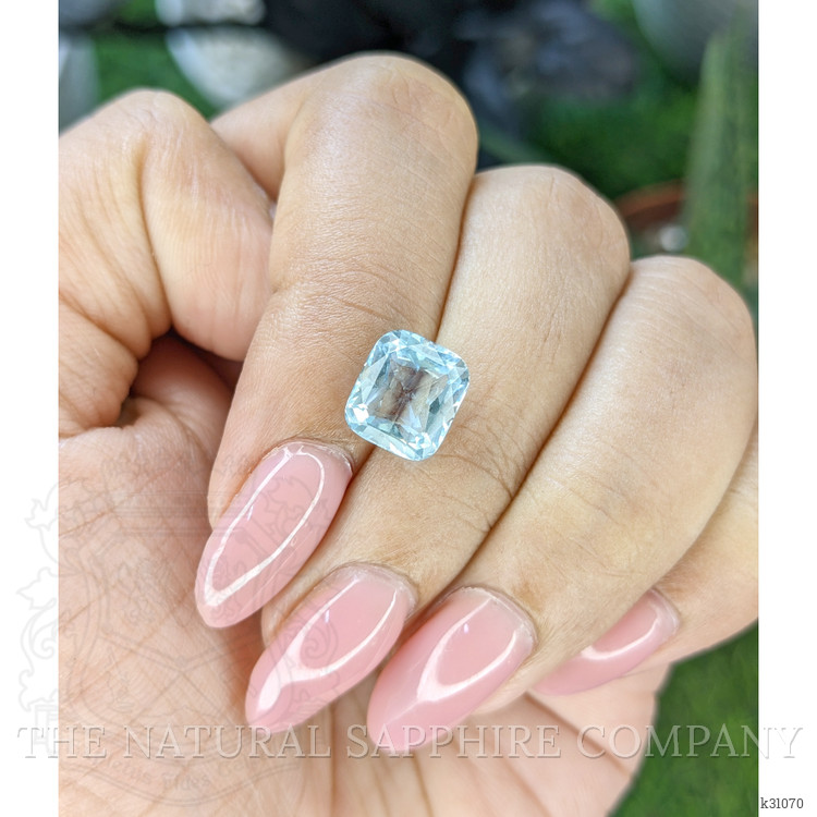 2.63 Ct. Blue Aquamarine from Ceylon (Sri Lanka)
