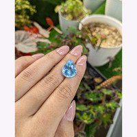 9.34 Ct. Blue Aquamarine from Brazil Life Style