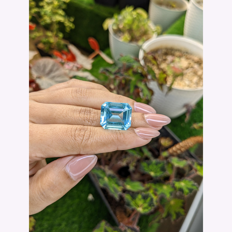 19.82 Ct. Blue Aquamarine from Brazil