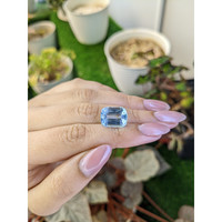 7.97 Ct. Blue Aquamarine from Brazil Life Style