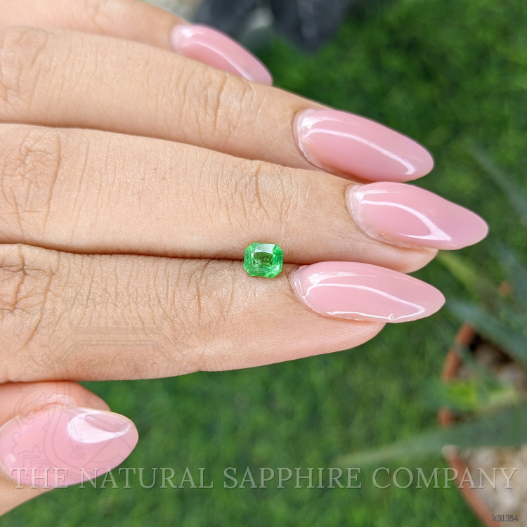 0.42 Ct. Tsavorite Garnet from Tanzania