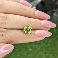2.52 Ct. Yellowish Green Peridot from Pakistan Life Style