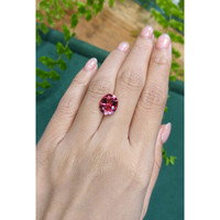 4.40 Ct. Pink Tourmaline from Brazil Life Style
