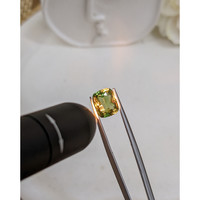 2.21 Ct. Alexandrite from Ceylon (Sri Lanka) Life Style
