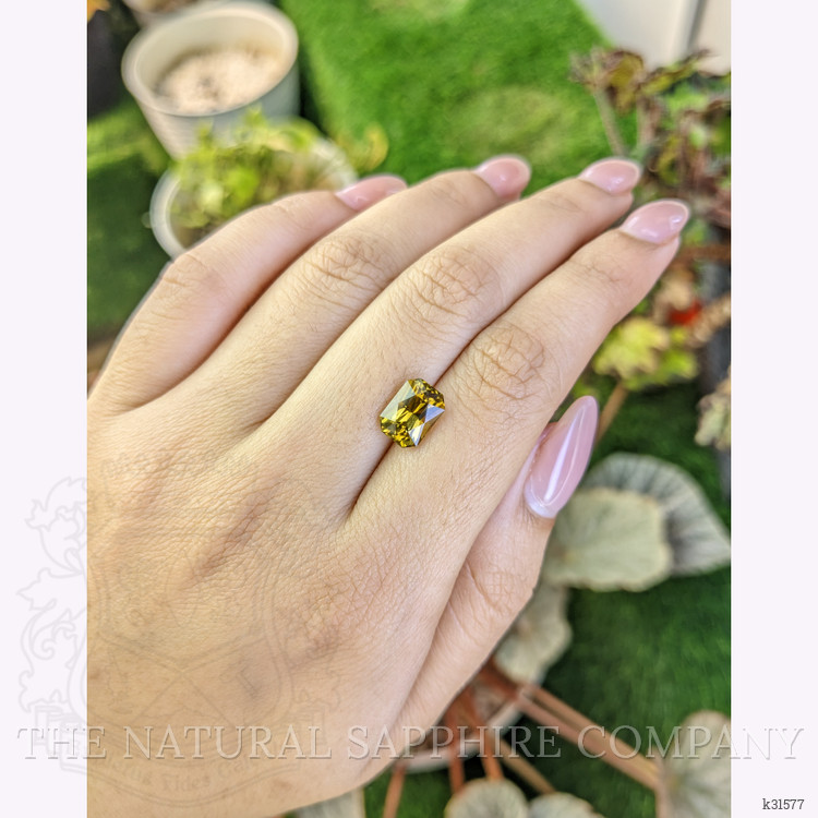 3.09 Ct. Greenish Yellow Chrysoberyl from Ceylon (Sri Lanka)