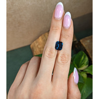 4.17 Ct. Blue Spinel from Ceylon (Sri Lanka) Life Style