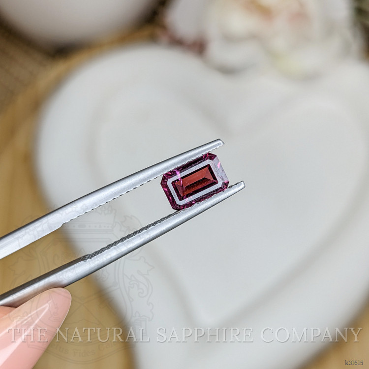 0.96 Ct. Purplish Pink Rhodolite Garnet from Ceylon (Sri Lanka)