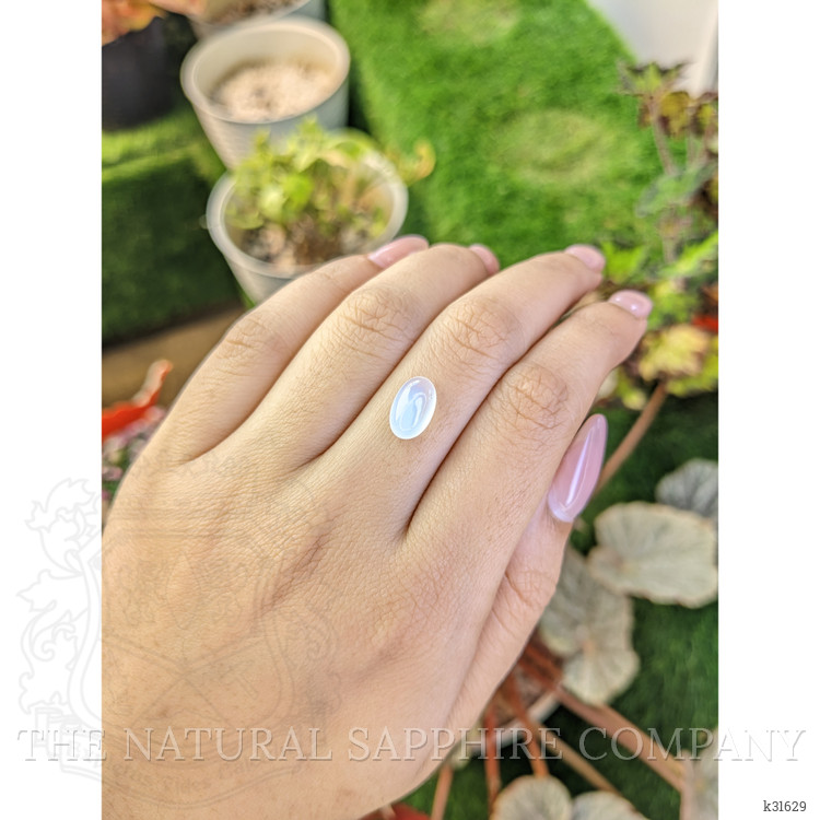 2.82 Ct. Blue Flash Cabochon Moonstone from Ceylon (Sri Lanka)