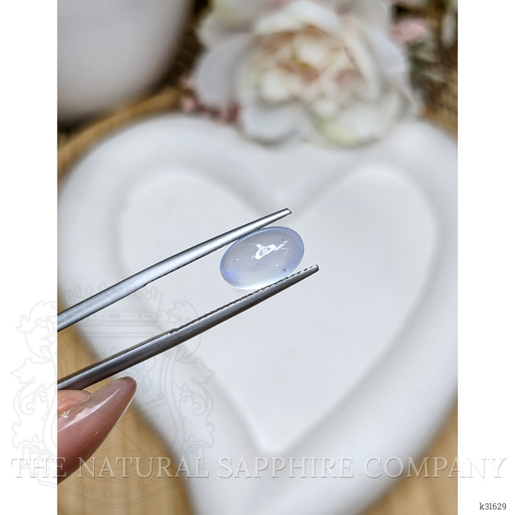2.82 Ct. Blue Flash Cabochon Moonstone from Ceylon (Sri Lanka)
