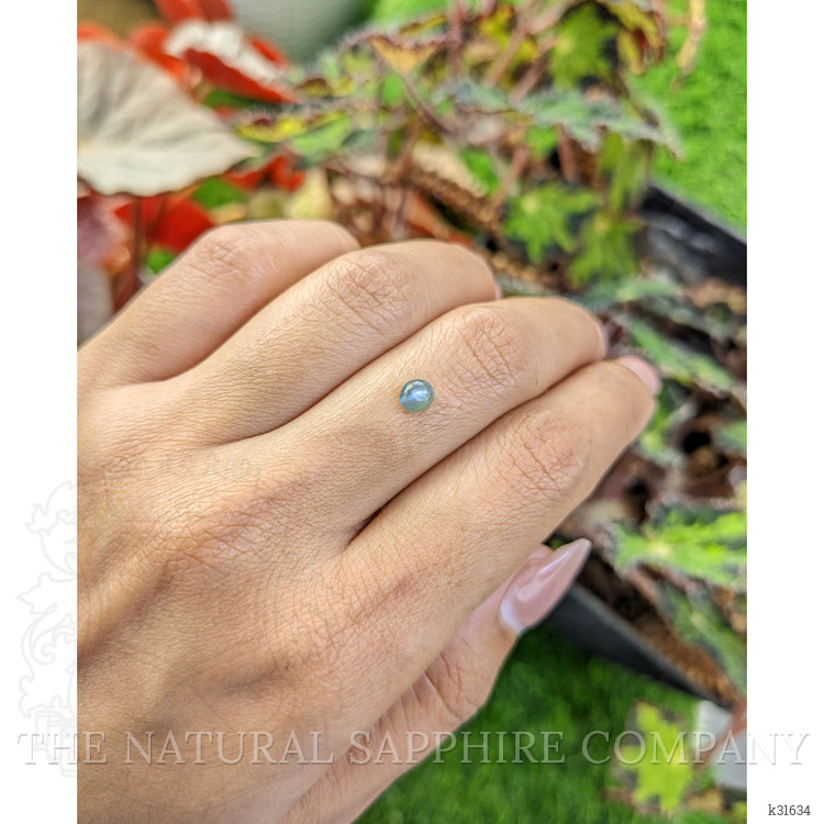 0.56 Ct. Cabochon Alexandrite from Ceylon (Sri Lanka)