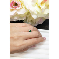 0.82 Ct. Tsavorite Garnet from Tanzania Life Style