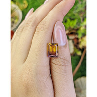 5.27 Ct. Bi Color Ametrine from Brazil Life Style