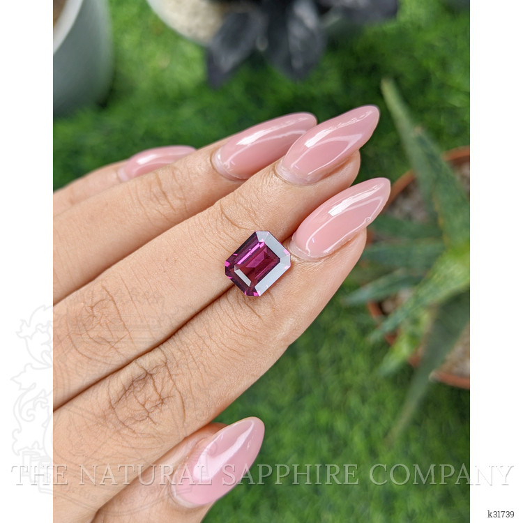 3.25 Ct. Purplish Pink Garnet from Ceylon (Sri Lanka)