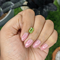 1.46 Ct. Yellowish Green Peridot from Pakistan Life Style