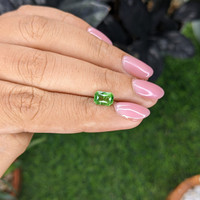 1.25 Ct. Tsavorite Garnet from Tanzania Life Style
