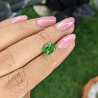 1.70 Ct. Tsavorite Garnet from Tanzania Life Style