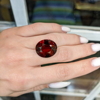 21.36 Ct. Garnet from Ceylon (Sri Lanka) Life Style