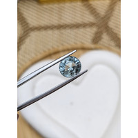 3.17 Ct. Greenish Blue Aquamarine from Brazil Life Style