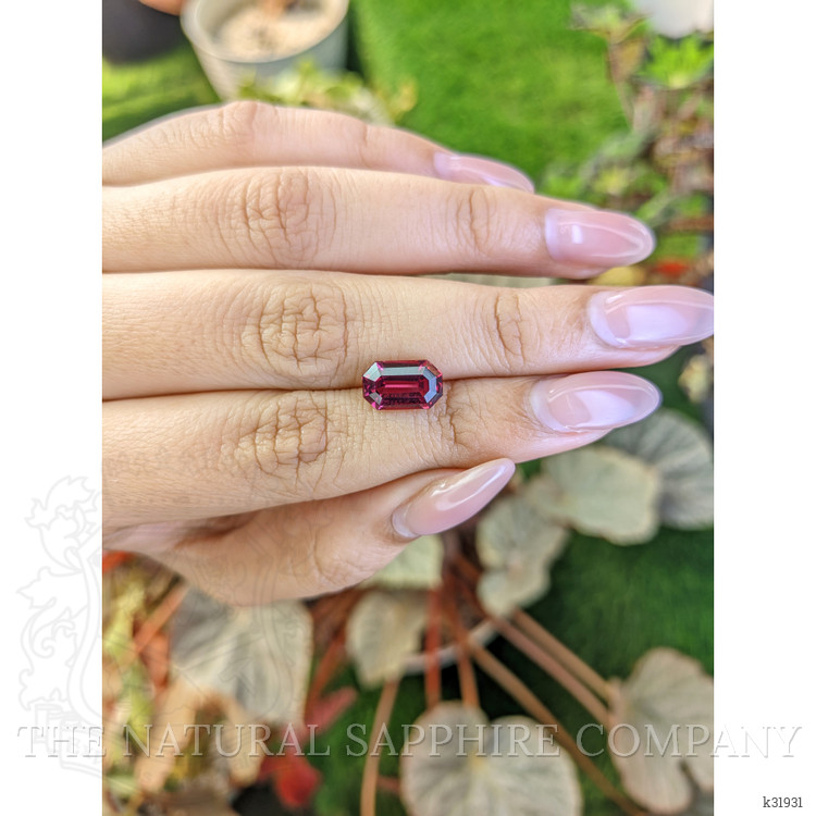 3.18 Ct. Purplish Pink Garnet from Ceylon (Sri Lanka)
