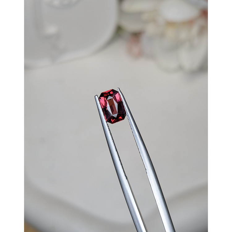 1.06 Ct. Purplish Red Rhodolite Garnet from Mozambique