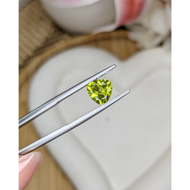 1.37 Ct. Yellowish Green Peridot from Pakistan