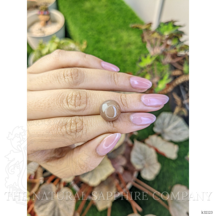 8.93 Ct. Brown Cabochon Moonstone from Ceylon (Sri Lanka)