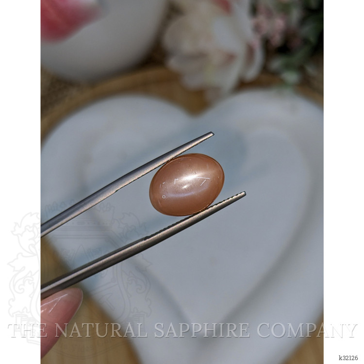 7.07 Ct. Peach Cabochon Moonstone from Ceylon (Sri Lanka)
