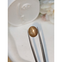 4.90 Ct. Brown Cabochon Moonstone from Ceylon (Sri Lanka) Life Style
