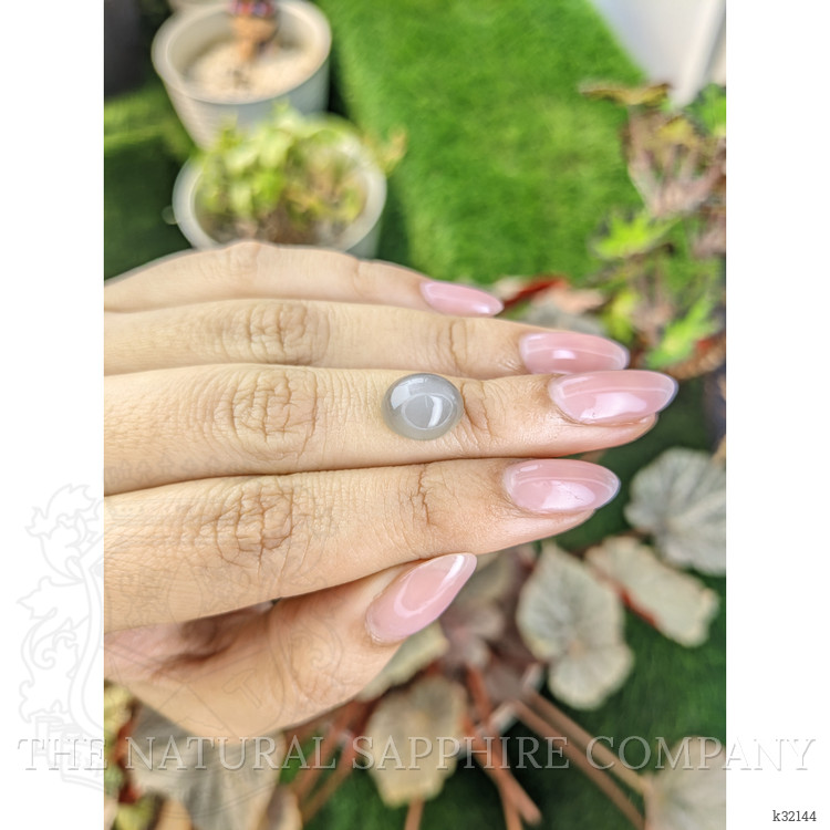 4.79 Ct. Grey Cabochon Moonstone from Ceylon (Sri Lanka)
