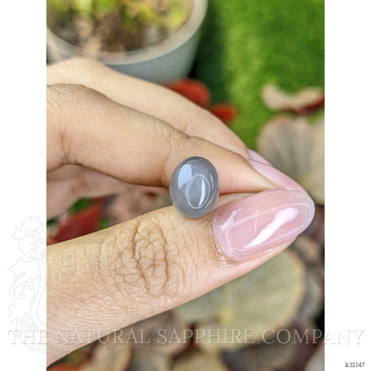 5.25 Ct. Grey Cabochon Moonstone from Ceylon (Sri Lanka)