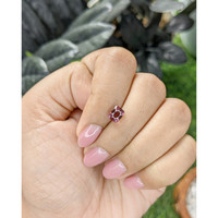 1.65 Ct. Reddish Pink Malaya Garnet from Tanzania Life Style