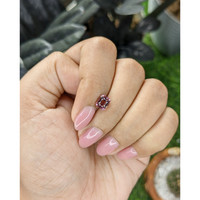 1.47 Ct. Pink Malaya Garnet from Tanzania Life Style