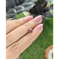 1.14 Ct. Pink Malaya Garnet from Tanzania Life Style