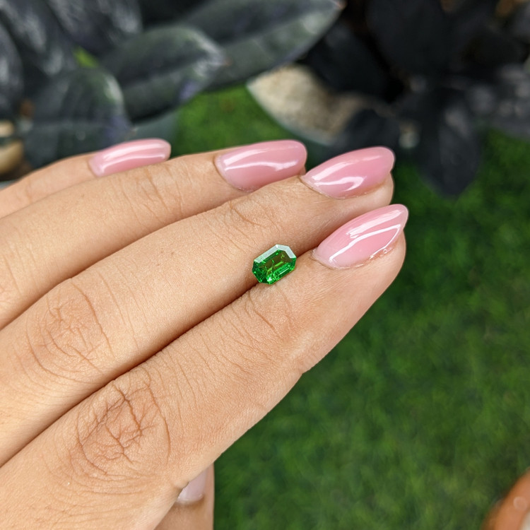 0.44 Ct. Tsavorite Garnet from Tanzania
